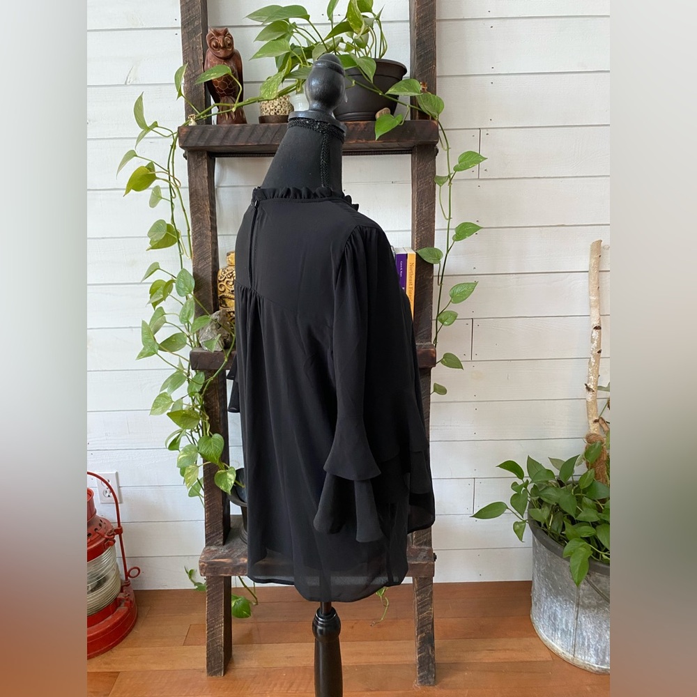 Monteau: Black Babydoll Blouse with Ruffle Collar - Picture 8 of 13